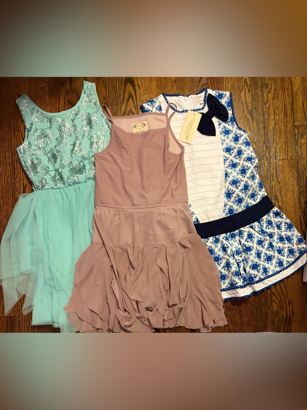 GIRLS SIZE 10 DRESSES BUNDLE—3 DRESSES